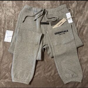 NEW Fear of God Essentials Dark Oatmeal Sweatpants 100% Authentic